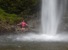 Imagen Cascada Hola Vida